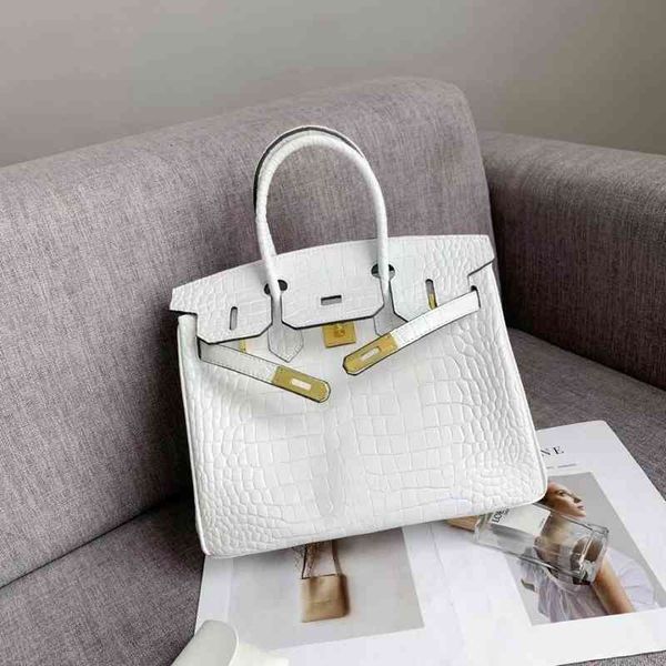 fashion women handbags heme crocodile pattern bag women's oblique cross leather platinum fashion versatile small atmosphere lock tide 1
fashion women handbags heme crocodile pattern bag women's oblique cross leather platinum fashion versatile small atmosphere lock tide 1