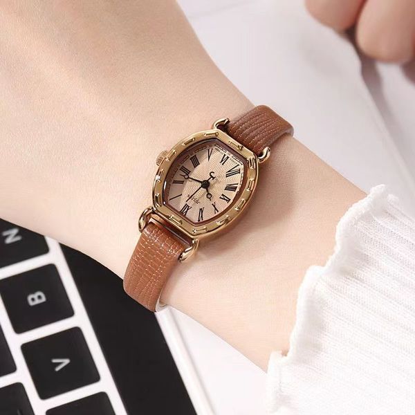 luxury womens watches women fashion trend square designer quartz watch retro waterproof student women's watch ngnvx, Slivery;golden
luxury womens watches women fashion trend square designer quartz watch retro waterproof student women's watch ngnvx, Slivery;golden