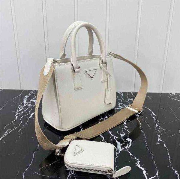 bag 5a r bag leather shopping bags messenger handheld ladies handmade luxury s classic fashion leathers clutch
bag 5a r bag leather shopping bags messenger handheld ladies handmade luxury s classic fashion leathers clutch