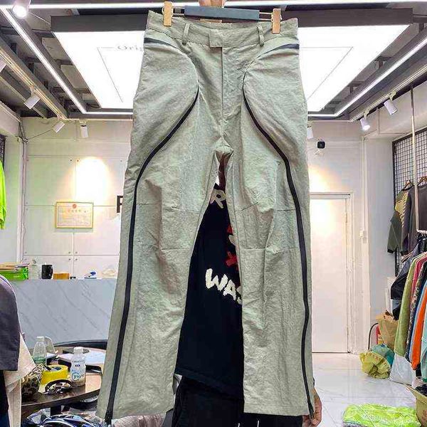 men jeans 2022 fall winter new vibe wind side open waterproof zipper loose nylon slacks man 22 1222, Black
men jeans 2022 fall winter new vibe wind side open waterproof zipper loose nylon slacks man 22 1222, Black