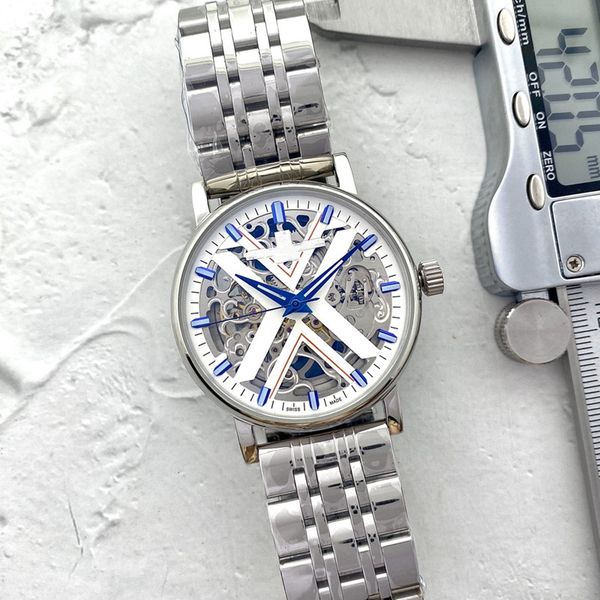 2023 mens watches three stitches automatic mechanical watch european luxury brand stainless steel strap fashion aaa watch montre de luxe gif, Slivery;brown
2023 mens watches three stitches automatic mechanical watch european luxury brand stainless steel strap fashion aaa watch montre de luxe gif, Slivery;brown
