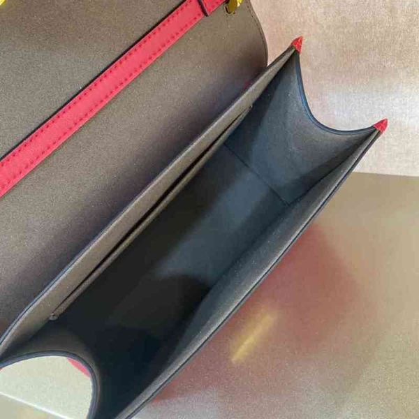 luxury one-shoulder female bag letter cowhide single shoulder bags women's chain handbags highest quality 55% off
luxury one-shoulder female bag letter cowhide single shoulder bags women's chain handbags highest quality 55% off
