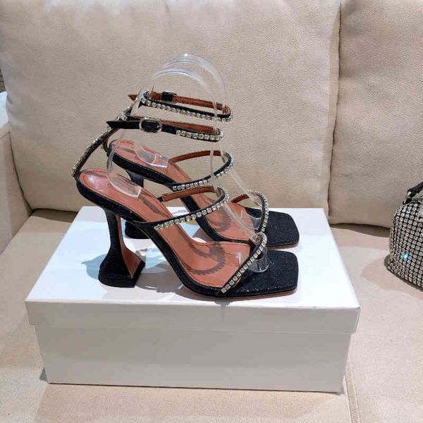sandals gilda glitter 100mm crystal-embellished strap spool heels sky-high heel for women summer luxury designers shoes party 68a1, Black
sandals gilda glitter 100mm crystal-embellished strap spool heels sky-high heel for women summer luxury designers shoes party 68a1, Black