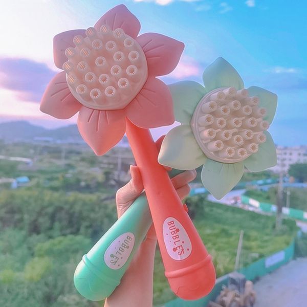 bubble gun electric summer sunflower shower toys 23 hole net red selling gatling water stick children's game toys
bubble gun electric summer sunflower shower toys 23 hole net red selling gatling water stick children's game toys