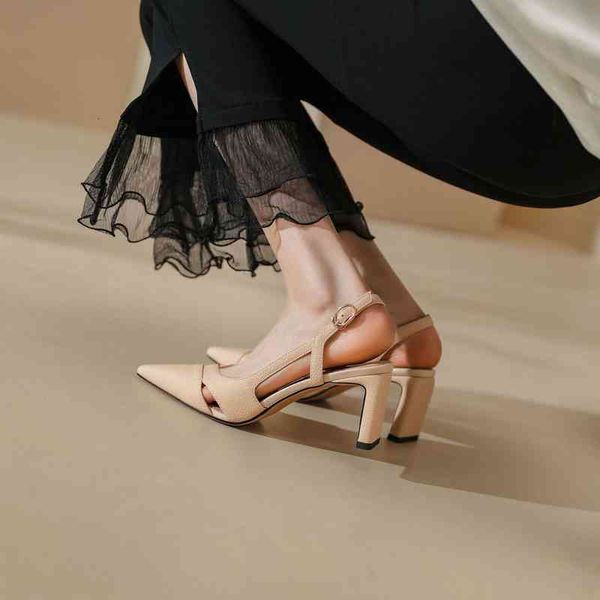 sandals small pointed french elegant thick heel sandals summer style baotou back air temperament high-heeled shoes women mrm0, Black
sandals small pointed french elegant thick heel sandals summer style baotou back air temperament high-heeled shoes women mrm0, Black