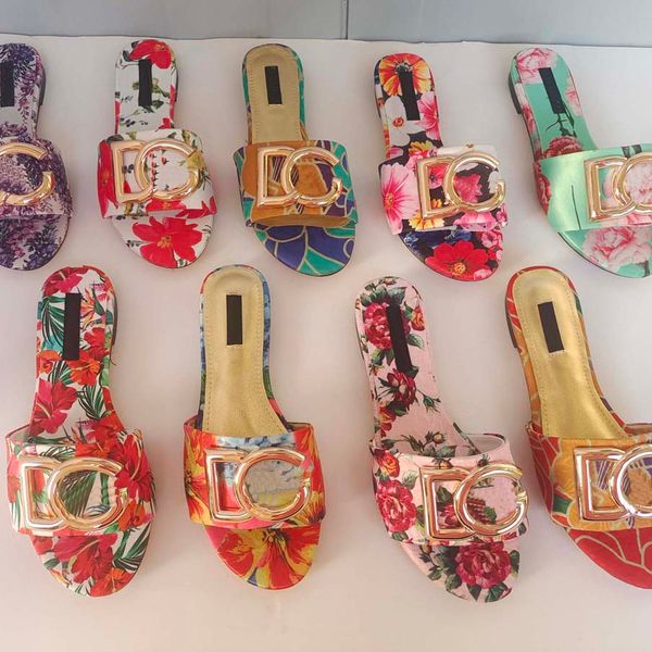fashion women sandal luxury designer slippers lady colorful canvas letter anatomic leather slide 35-42, Black
fashion women sandal luxury designer slippers lady colorful canvas letter anatomic leather slide 35-42, Black