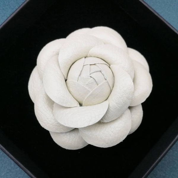 dress accessories fashion black bow fabric camellia flower brooch pin wedding party costume accessories, Black;red
dress accessories fashion black bow fabric camellia flower brooch pin wedding party costume accessories, Black;red