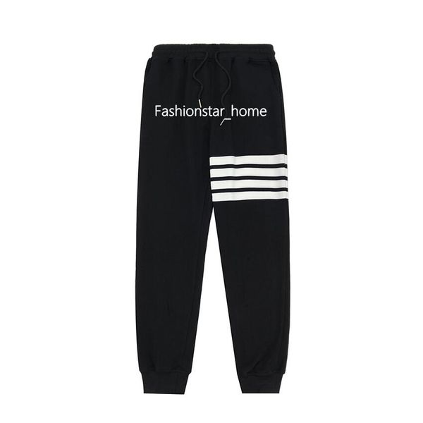 22fw new elastic waist high street pants for man women outdoor relaxed sports training trousers fashion casual sweatpants tjamkz026, Black
22fw new elastic waist high street pants for man women outdoor relaxed sports training trousers fashion casual sweatpants tjamkz026, Black