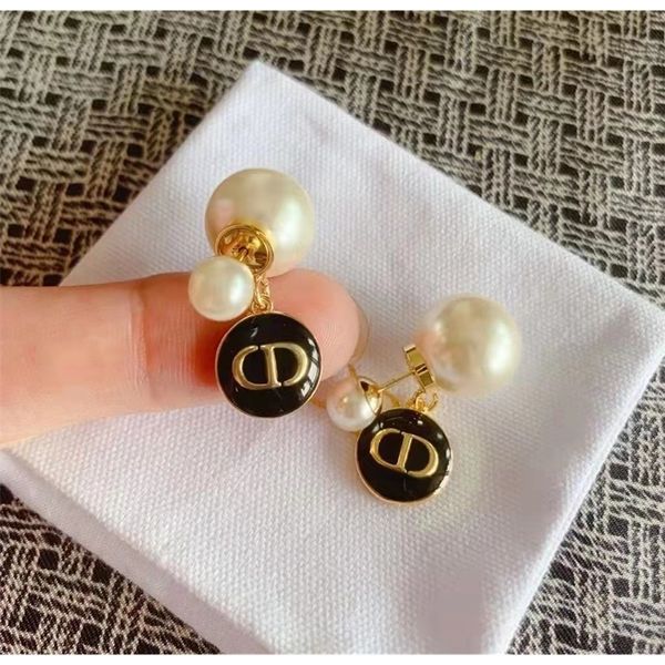 70% off clearance sale black round glue dropping pearl women's fashion simple earrings, Golden
70% off clearance sale black round glue dropping pearl women's fashion simple earrings, Golden