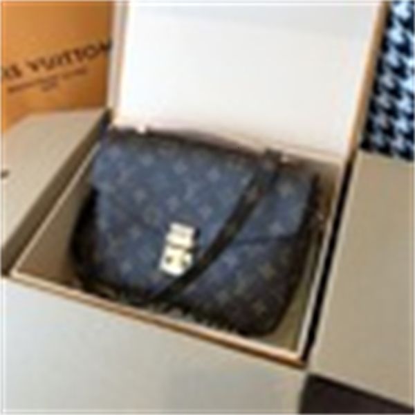 m40780 classic old flower messenger bag women handbags bags shoulder bags totes evening cross body bag, Black;red
m40780 classic old flower messenger bag women handbags bags shoulder bags totes evening cross body bag, Black;red