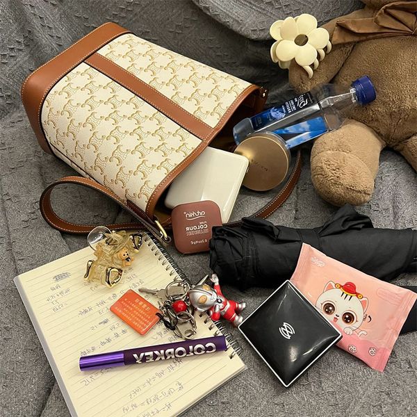 designer bags star's same triumphal arch bucket old flower high sense single shoulder messenger bag commuting large capacity
designer bags star's same triumphal arch bucket old flower high sense single shoulder messenger bag commuting large capacity