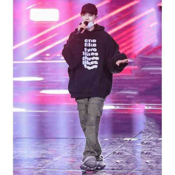 xiao zhan's private clothes chen weiting's same paris sweater women's letter terry plush b family hooded autumn bf wind fried, Black
xiao zhan's private clothes chen weiting's same paris sweater women's letter terry plush b family hooded autumn bf wind fried, Black