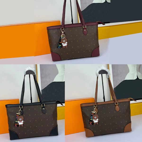 ladies shopping bag leather wallet handbag fashion one shoulder bag floral serial number colorblock
ladies shopping bag leather wallet handbag fashion one shoulder bag floral serial number colorblock