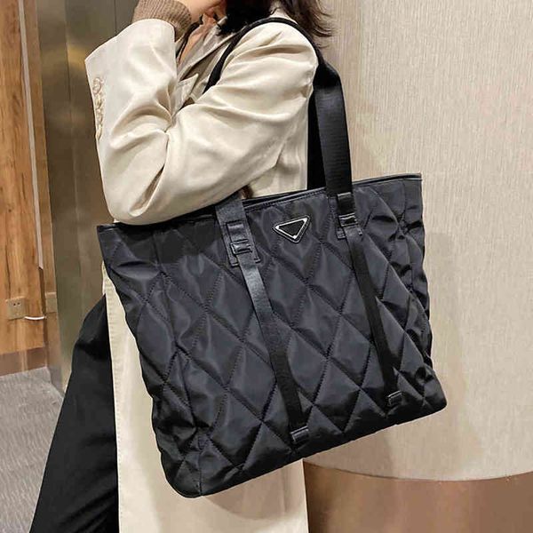 big capacity single shoulder bag for women woman new winter beige shopper trend tote handbag tote bags grid thread big 220505
big capacity single shoulder bag for women woman new winter beige shopper trend tote handbag tote bags grid thread big 220505