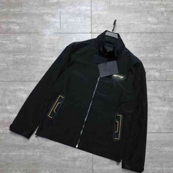 european and american new men's business jacket pra22d original badge special zipper thin coat high version stand collar casual tide, Black;brown
european and american new men's business jacket pra22d original badge special zipper thin coat high version stand collar casual tide, Black;brown