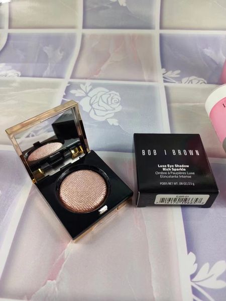 brand bb brown luxe eye shadow rich sparkle eyeshadow makeup 
brand bb brown luxe eye shadow rich sparkle eyeshadow makeup