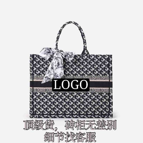 canvas blue embroidery d handbag women's new fashionchain crossbody party evening s mini small square luxury bag
canvas blue embroidery d handbag women's new fashionchain crossbody party evening s mini small square luxury bag