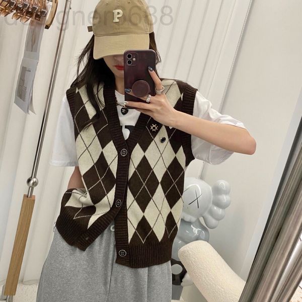 women's vests designer sp original style lingge knitted vest jacket spring college age reducing sleeveless vest trend jo4g, Black;white
women's vests designer sp original style lingge knitted vest jacket spring college age reducing sleeveless vest trend jo4g, Black;white