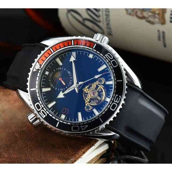 watches wristwatch luxury fashion designer leisure europe brand full-automatic large flywheel mechanical watch rubber belt, Slivery;golden
watches wristwatch luxury fashion designer leisure europe brand full-automatic large flywheel mechanical watch rubber belt, Slivery;golden
