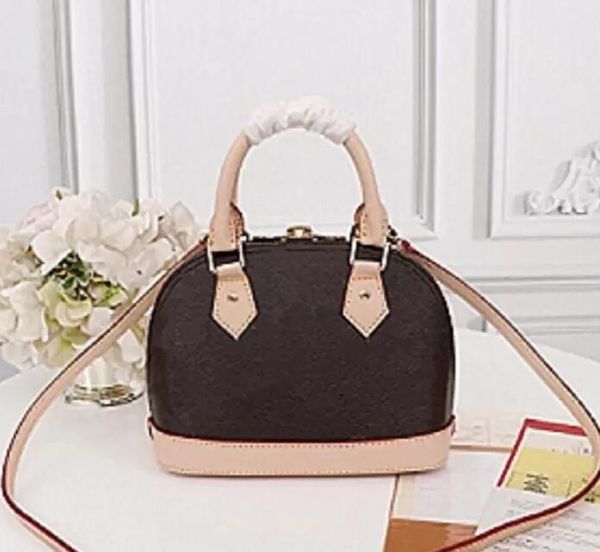 fashion women shoulder bags chain messenger bag handbags shell wallet purse ladies cosmetic crossbody bags tote
fashion women shoulder bags chain messenger bag handbags shell wallet purse ladies cosmetic crossbody bags tote