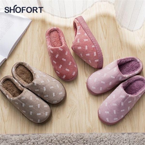 shofort warm slippers at home simple style soft cotton womens shoes indoor soft antislip bottom winter house slippers 201023, Black
shofort warm slippers at home simple style soft cotton womens shoes indoor soft antislip bottom winter house slippers 201023, Black