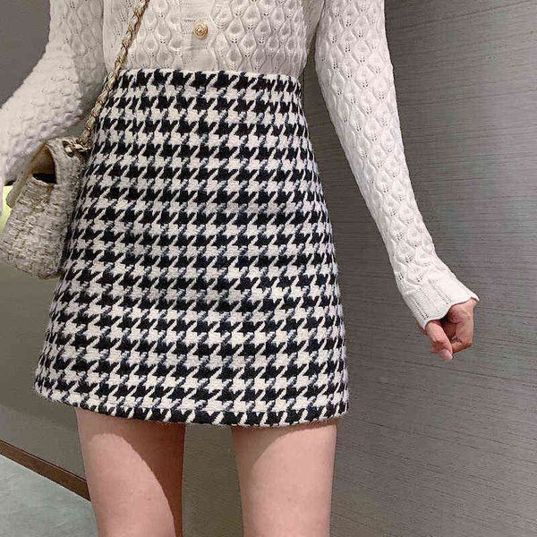 women's skirt fashion women's woolen plaid high waist slim buttocks short mini woman s black beige 1080 220221 
women's skirt fashion women's woolen plaid high waist slim buttocks short mini woman s black beige 1080 220221