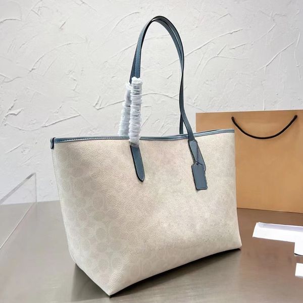 lady fashion handbags wallets totes plain synthetic leather fresh pu luxury casual designer women popular flap shoulder bags
lady fashion handbags wallets totes plain synthetic leather fresh pu luxury casual designer women popular flap shoulder bags