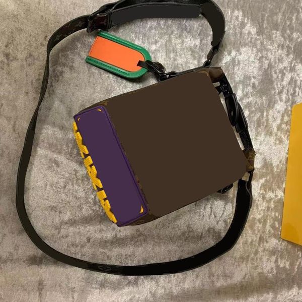 classic letter messenger bag trend brand ladies shoulder bag crossbody all-match women and men large capacity totes purse designer pocket cl
classic letter messenger bag trend brand ladies shoulder bag crossbody all-match women and men large capacity totes purse designer pocket cl