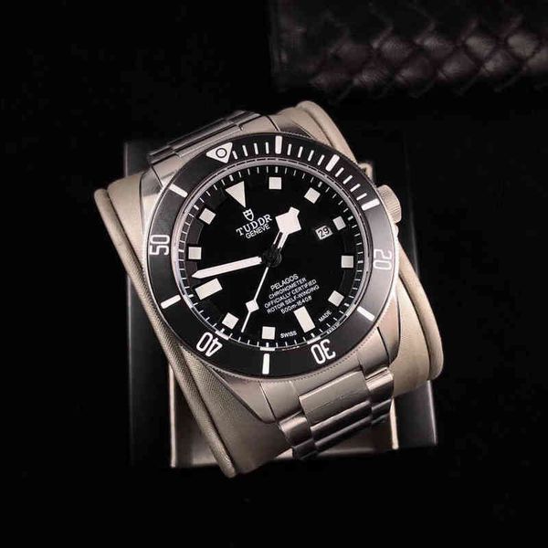 montecarlo designer trend watch men's titanium potato collar submersible series steel belt fully automatic mechanical luminous diving, Slivery;golden
montecarlo designer trend watch men's titanium potato collar submersible series steel belt fully automatic mechanical luminous diving, Slivery;golden