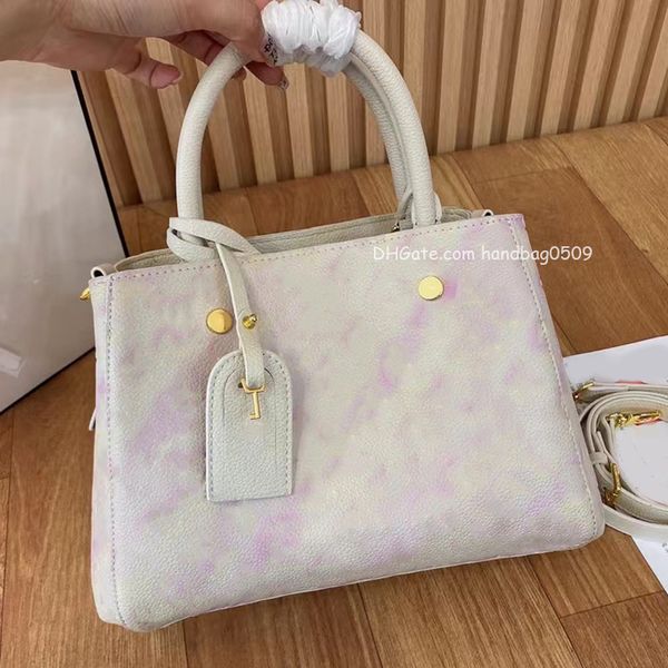 women designer bag fashion tote bags ladies leather print handbags elegant shoulder bags luxury lady gradient totes handbag large capacity c
women designer bag fashion tote bags ladies leather print handbags elegant shoulder bags luxury lady gradient totes handbag large capacity c