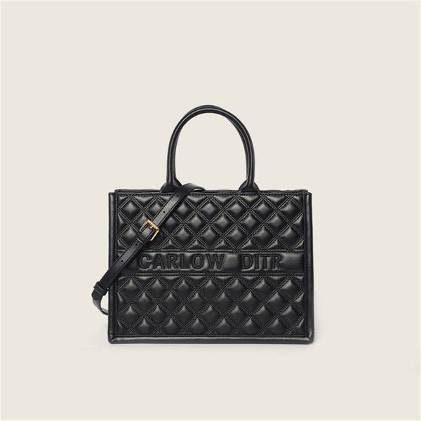 hong new high-capacity leather women's versatile lingge light portable one messenger tote wholesale design purses online
hong new high-capacity leather women's versatile lingge light portable one messenger tote wholesale design purses online