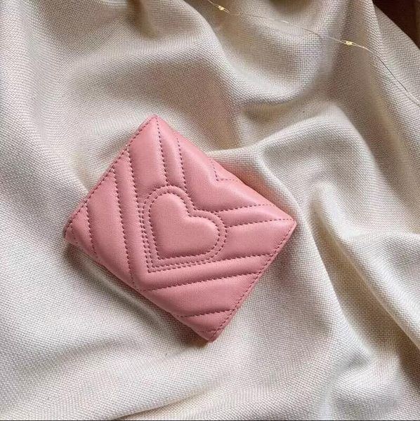 short wallets casual purses embossing heart leather wallet with box womens luxury pink wallets card holder purse bag, Red;black
short wallets casual purses embossing heart leather wallet with box womens luxury pink wallets card holder purse bag, Red;black