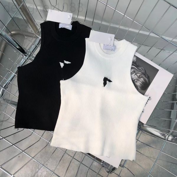 women's tanks & camis designer 22 spring and summer new sk chest compass cross embroidery simple short slim fit fashion knitted vest wo, White
women's tanks & camis designer 22 spring and summer new sk chest compass cross embroidery simple short slim fit fashion knitted vest wo, White