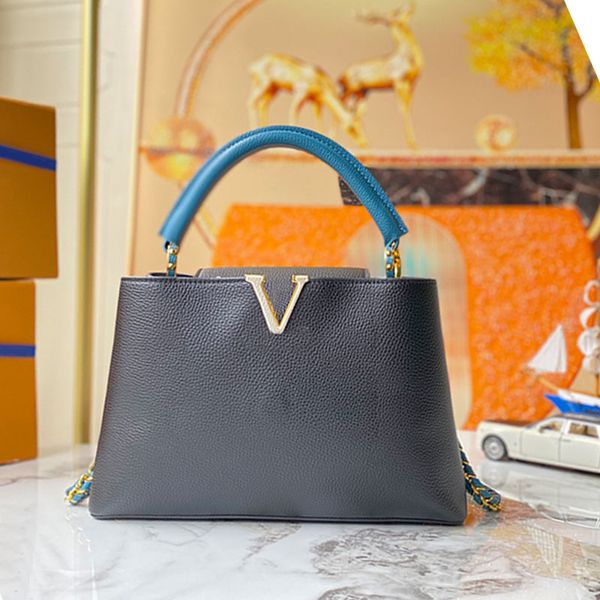tote bag messenger handbag cowhide bags women crossbody handbags purse leather weave chain classic letters fashion flip purse internal compa
tote bag messenger handbag cowhide bags women crossbody handbags purse leather weave chain classic letters fashion flip purse internal compa