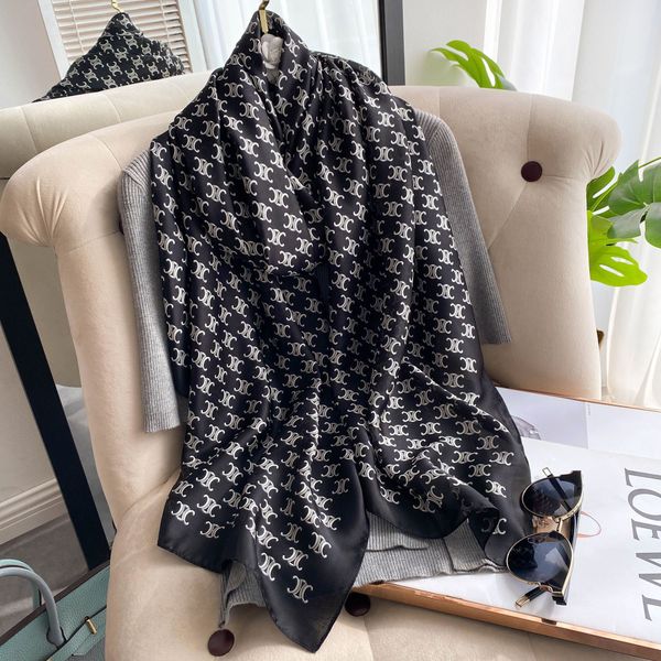 2022 autumn winter style lengthened silk satin shawl holiday silk scarf female imitation silk sunscreen beach towel, Red;brown
2022 autumn winter style lengthened silk satin shawl holiday silk scarf female imitation silk sunscreen beach towel, Red;brown