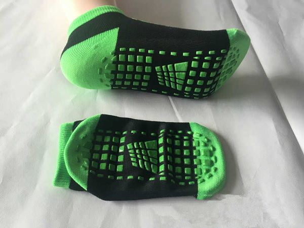 huiya05 fashion sport trampoline socks for children adullt the silicone antiskid socks breathable absorbent sock,(5sizes,s,m,l,xl,xxl), Black
huiya05 fashion sport trampoline socks for children adullt the silicone antiskid socks breathable absorbent sock,(5sizes,s,m,l,xl,xxl), Black