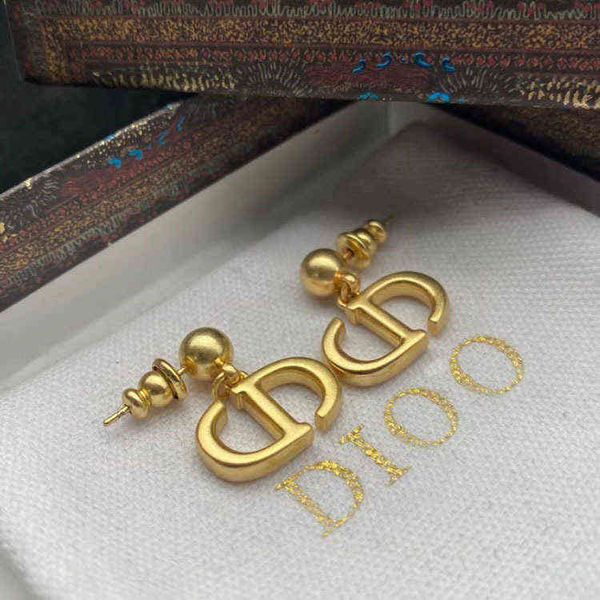 jewel 2022 new earrings fashion trend versatile female earrings temperament design sense earrings, Golden
jewel 2022 new earrings fashion trend versatile female earrings temperament design sense earrings, Golden