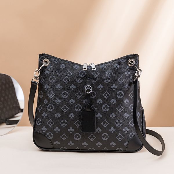 wholesale factory ladies leathers shoulder bags elegant printing retro bucket bag elegant atmosphere contrast handbags simple joker leather
wholesale factory ladies leathers shoulder bags elegant printing retro bucket bag elegant atmosphere contrast handbags simple joker leather