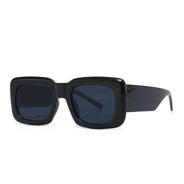2022 super new trend polarized sunglasses fashion urban men's and women's color changing hip-hop glasses 328r, White;black
2022 super new trend polarized sunglasses fashion urban men's and women's color changing hip-hop glasses 328r, White;black