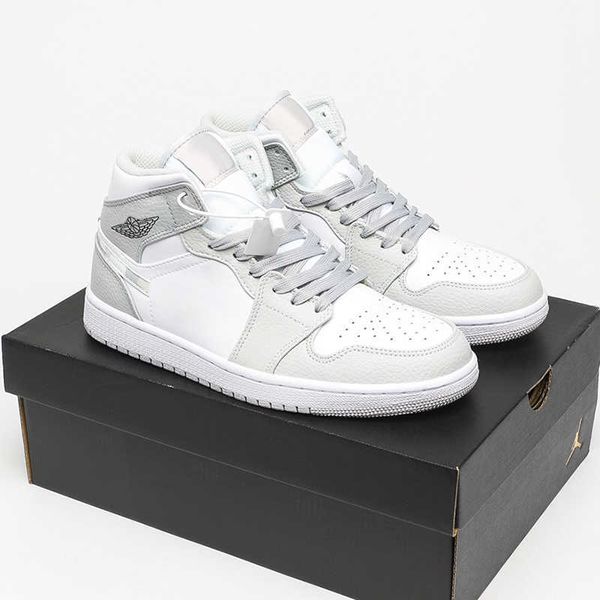 1s basketball shoes mid white camo jumpman1 x union designer independent brand women men high low trainer platform sneaker with
1s basketball shoes mid white camo jumpman1 x union designer independent brand women men high low trainer platform sneaker with