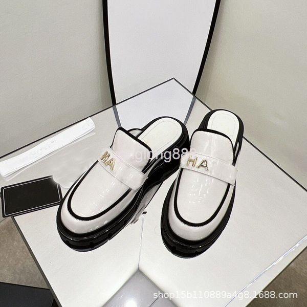 slippers spring and summer xianggrandma round head thick bottom open bead cowhide casual slippers, Black
slippers spring and summer xianggrandma round head thick bottom open bead cowhide casual slippers, Black