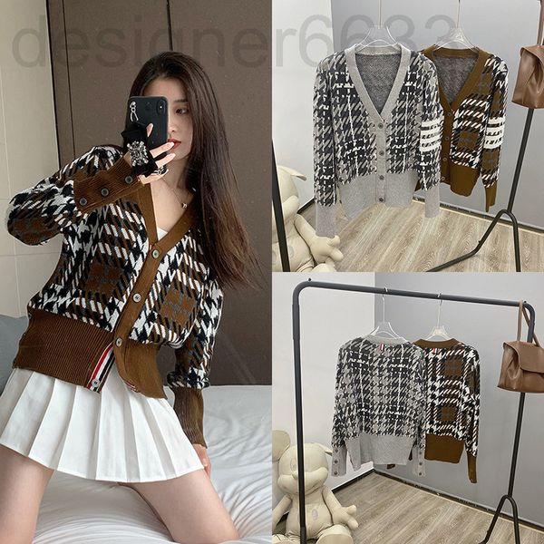 women's knits & tees designer 21 autumn and winter tb college style v-neck thousand bird check knitted cardigan feminine thin versatile, White
women's knits & tees designer 21 autumn and winter tb college style v-neck thousand bird check knitted cardigan feminine thin versatile, White