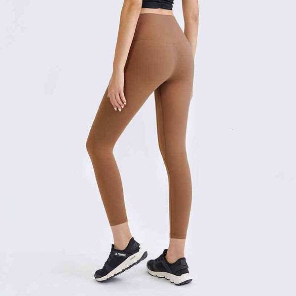 designer women's yoga pants autumn winter plush frosted nude yoga pant's high waist and slim hips running fitn sports peach pant, Black;white
designer women's yoga pants autumn winter plush frosted nude yoga pant's high waist and slim hips running fitn sports peach pant, Black;white