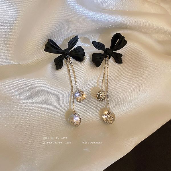 925 silver stud rhinestone-encrusted paint bow tassel earrings rhinestone temperamental cold style ear studs sweet fashion earrings, Golden
925 silver stud rhinestone-encrusted paint bow tassel earrings rhinestone temperamental cold style ear studs sweet fashion earrings, Golden