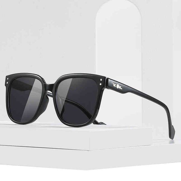 fashion sunglasses 2022 new gm sunglass and plastic large frame square glass ladies glasses classic designer retro sun glass eyewear, White;black
fashion sunglasses 2022 new gm sunglass and plastic large frame square glass ladies glasses classic designer retro sun glass eyewear, White;black