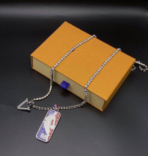 2022 new fashion hip hop couple designer rhinestone necklaces for charm pendant necklaces jewelry gift high quality, Silver
2022 new fashion hip hop couple designer rhinestone necklaces for charm pendant necklaces jewelry gift high quality, Silver