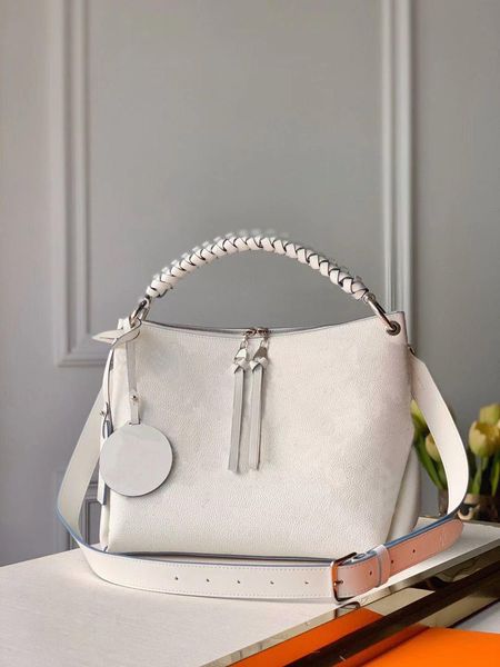 hh louiseity viutonity bag m56073 mahina calf leather perforated the pattern shoulder beaubourg mm hobo stylishly braided leather handle han
hh louiseity viutonity bag m56073 mahina calf leather perforated the pattern shoulder beaubourg mm hobo stylishly braided leather handle han