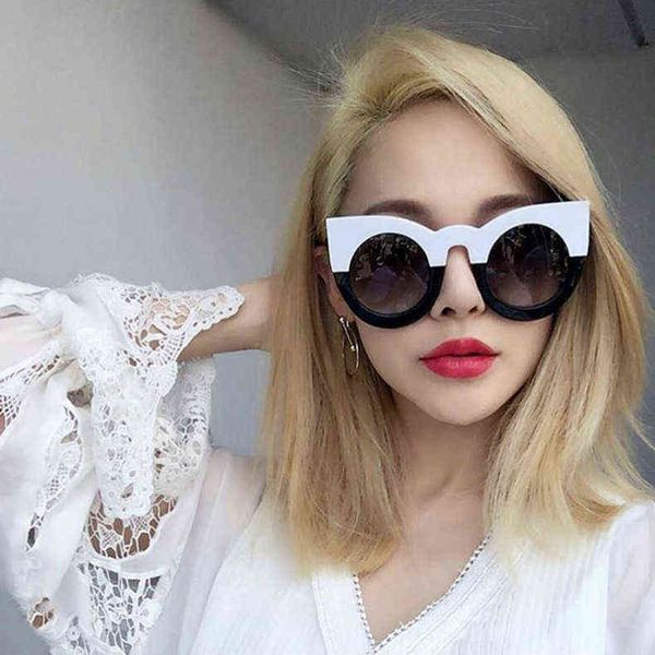 new fancy fashion men's and women's fashion street shooting sunglasses personality cool optical glass j95o, White;black
new fancy fashion men's and women's fashion street shooting sunglasses personality cool optical glass j95o, White;black