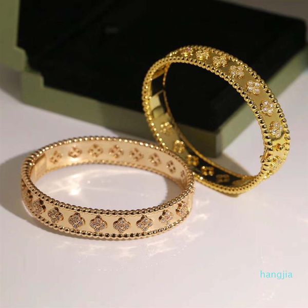 fashion bangle four leaf clover 3 colors bracelets bracelet 18k gold for women girls valentine's jewelry-ai3050, Black
fashion bangle four leaf clover 3 colors bracelets bracelet 18k gold for women girls valentine's jewelry-ai3050, Black