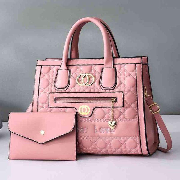 ladies fashion trend new brand bag wholesale women's 2021 handbag large capacity tote snake pattern child mother splicing
ladies fashion trend new brand bag wholesale women's 2021 handbag large capacity tote snake pattern child mother splicing
